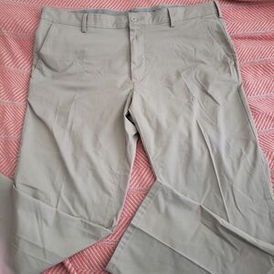 NWOT Men's Izod Advantage Performance Khaki Pants 38X30 Casual/Preppy/Minimalist